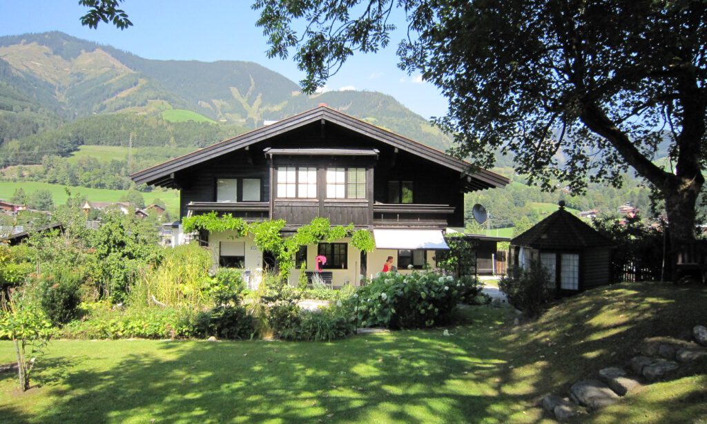 Het Bramenhuis in de zomer